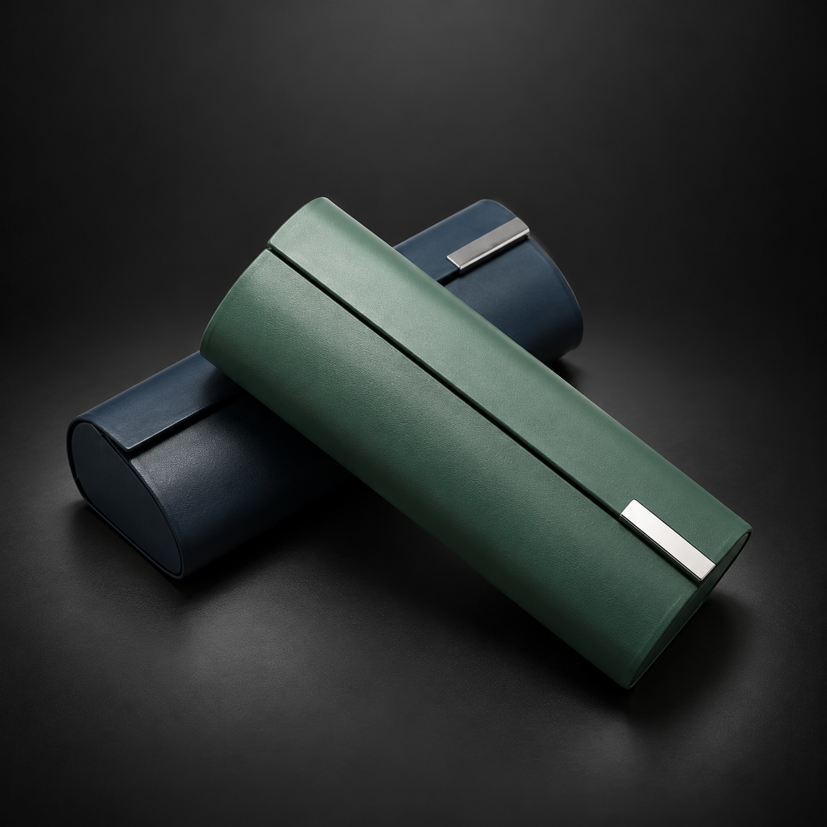 Solvialens Oval Hard-Shell Glasses Case